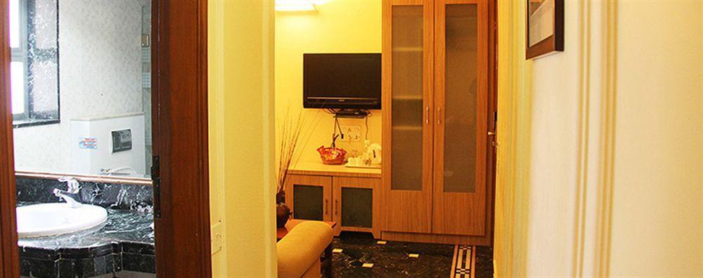 מומביי Hiltop Hotel מראה חיצוני תמונה